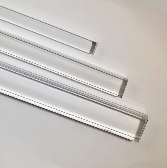 Clear Square Extruded Acrylic Rod